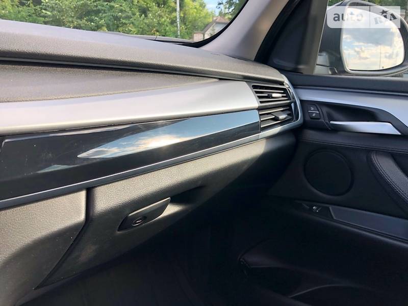 Позашляховик / Кросовер BMW X5 2016 в Вінниці