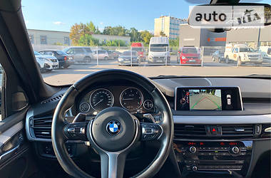 Позашляховик / Кросовер BMW X5 2015 в  фото 14 Позашляховик / Кросовер BMW X5 2015 в