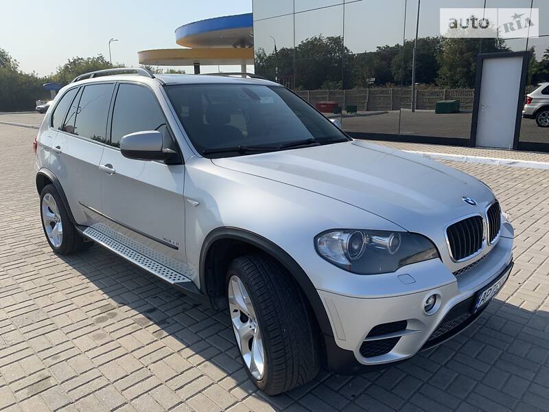 Позашляховик / Кросовер BMW X5 2010 в Запоріжжі фото 9 Позашляховик / Кросовер BMW X5 2010 в Запоріжжі