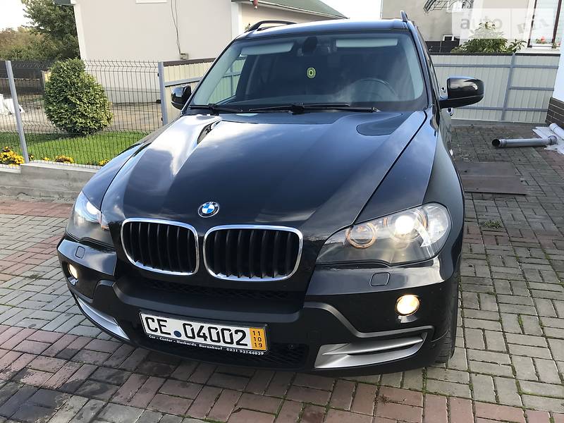 Внедорожник / Кроссовер BMW X5 2008 в Черновцах