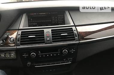 Позашляховик / Кросовер BMW X5 2009 в 