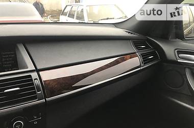 Позашляховик / Кросовер BMW X5 2009 в 