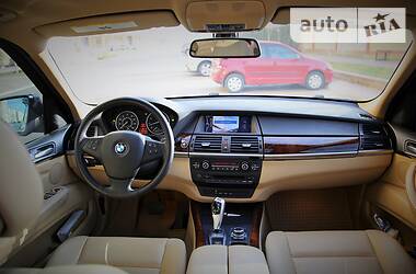 Внедорожник / Кроссовер BMW X5 2012 в Киеве