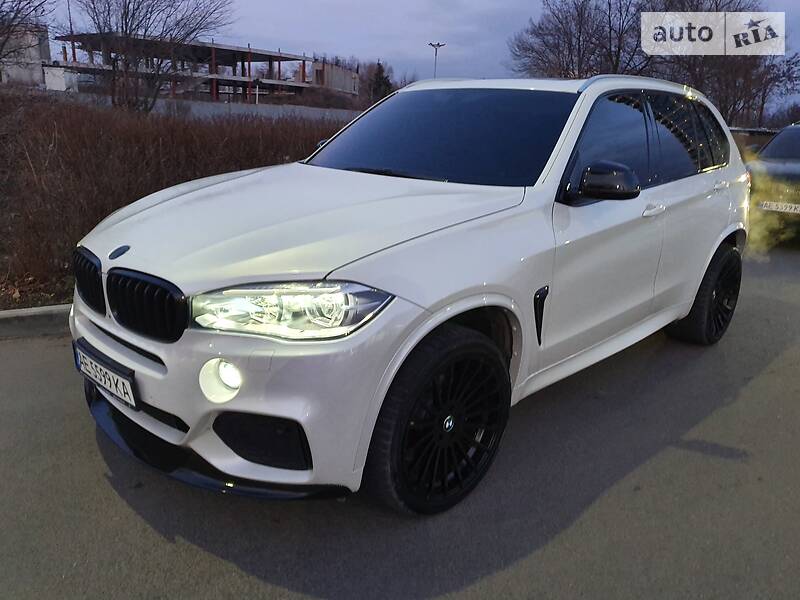 Внедорожник / Кроссовер BMW X5 2016 в Днепре