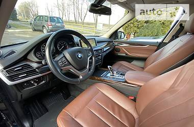 Внедорожник / Кроссовер BMW X5 2015 в Ровно