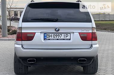 Позашляховик / Кросовер BMW X5 2002 в 