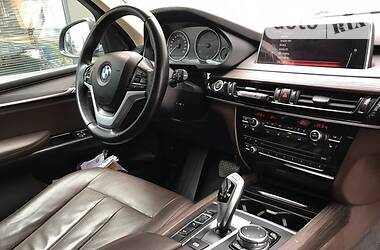 Позашляховик / Кросовер BMW X5 2016 в 