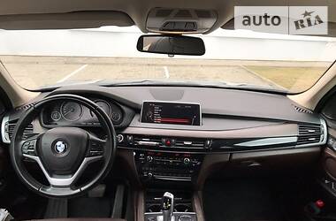 Позашляховик / Кросовер BMW X5 2016 в 