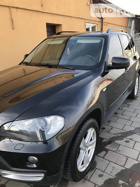 Внедорожник / Кроссовер BMW X5 2008 в Черновцах