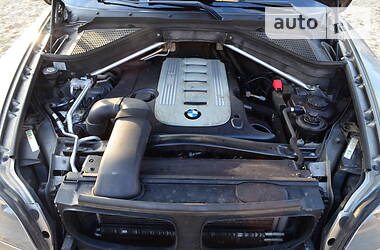 Позашляховик / Кросовер BMW X5 2007 в 