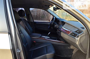 Позашляховик / Кросовер BMW X5 2007 в 
