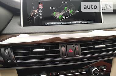 Позашляховик / Кросовер BMW X5 2014 в 