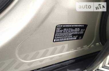 Позашляховик / Кросовер BMW X5 2014 в 