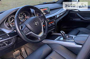 Позашляховик / Кросовер BMW X5 2014 в 