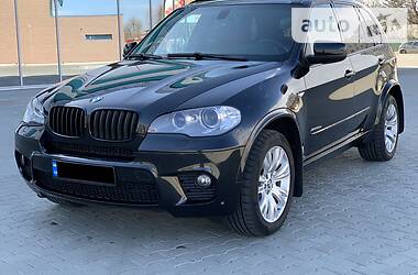 Позашляховик / Кросовер BMW X5 2013 в 