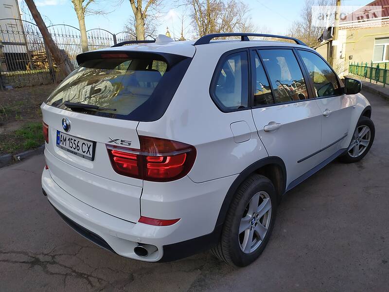 Позашляховик / Кросовер BMW X5 2013 в Житомирі фото 7 Позашляховик / Кросовер BMW X5 2013 в Житомирі