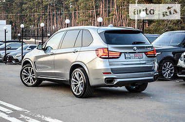 Позашляховик / Кросовер BMW X5 2014 в 