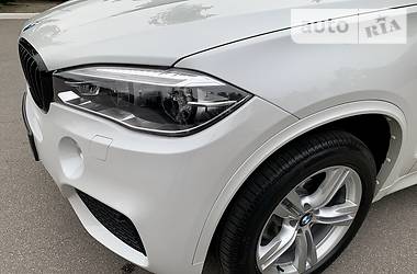 Позашляховик / Кросовер BMW X5 2017 в 