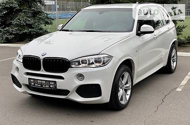 Позашляховик / Кросовер BMW X5 2017 в 