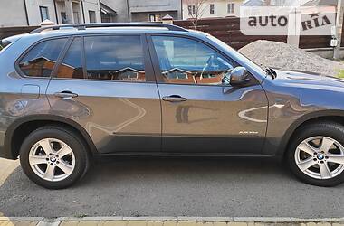 Позашляховик / Кросовер BMW X5 2013 в 