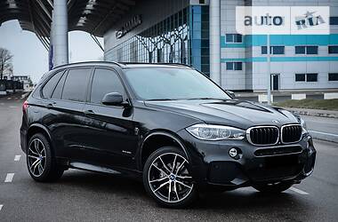 Позашляховик / Кросовер BMW X5 2015 в 
