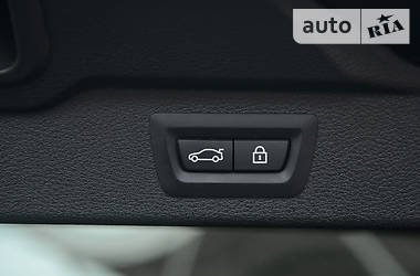 Позашляховик / Кросовер BMW X5 2015 в 