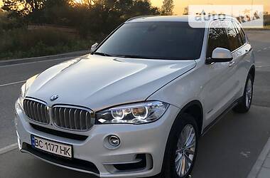 Позашляховик / Кросовер BMW X5 2017 в 