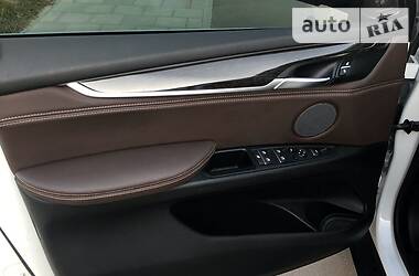 Позашляховик / Кросовер BMW X5 2017 в 