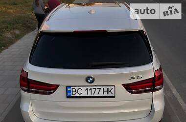 Позашляховик / Кросовер BMW X5 2017 в 