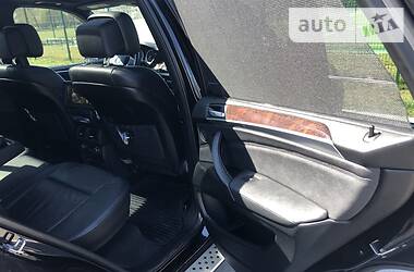 Позашляховик / Кросовер BMW X5 2011 в 