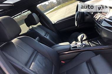 Позашляховик / Кросовер BMW X5 2011 в 