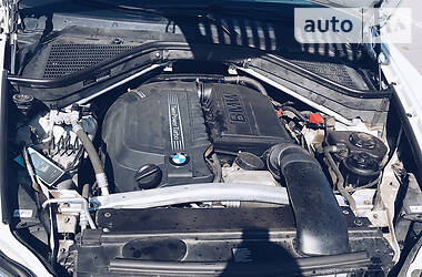 Позашляховик / Кросовер BMW X5 2013 в 
