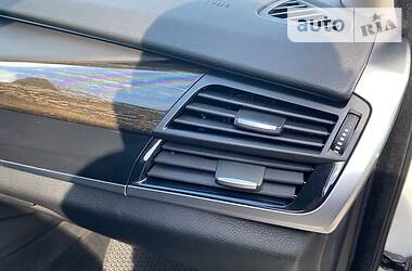 Позашляховик / Кросовер BMW X5 2015 в 