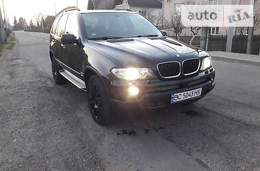 Позашляховик / Кросовер BMW X5 2003 в 
