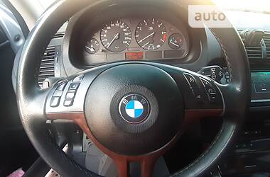 Позашляховик / Кросовер BMW X5 2001 в 