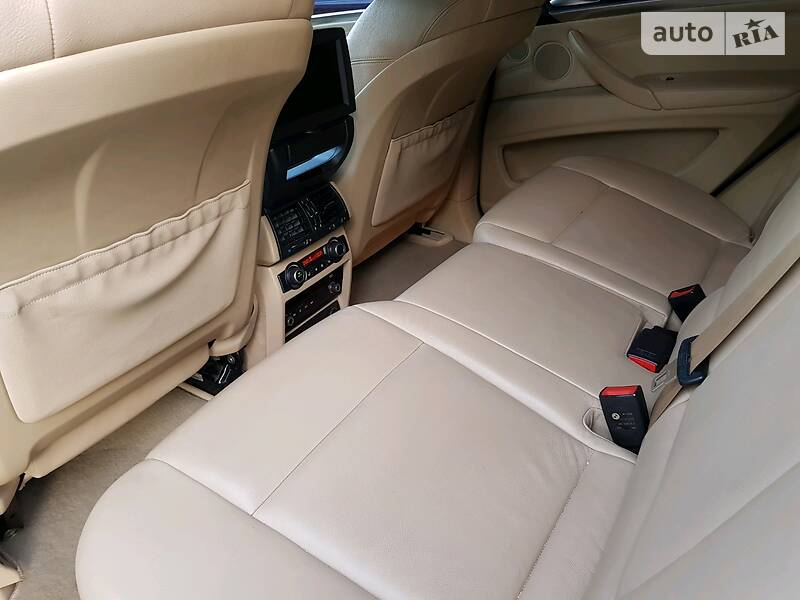 Позашляховик / Кросовер BMW X5 2007 в Запоріжжі