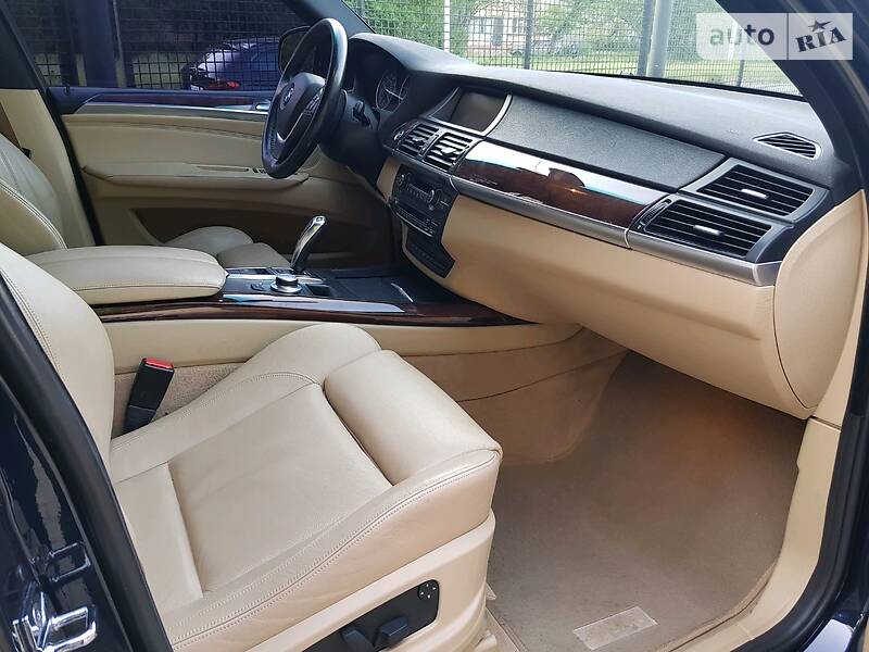 Позашляховик / Кросовер BMW X5 2007 в Запоріжжі