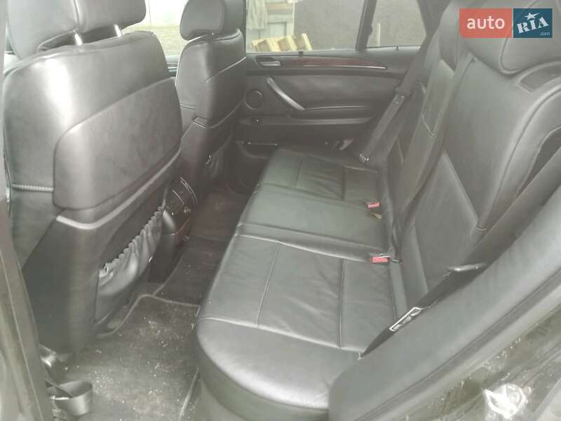Позашляховик / Кросовер BMW X5 2006 в Луцьку