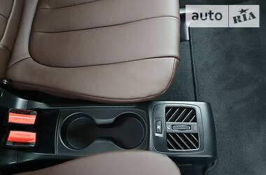 Позашляховик / Кросовер BMW X5 2014 в 
