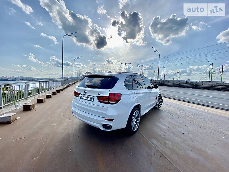 Позашляховик / Кросовер BMW X5 2015 в Києві
