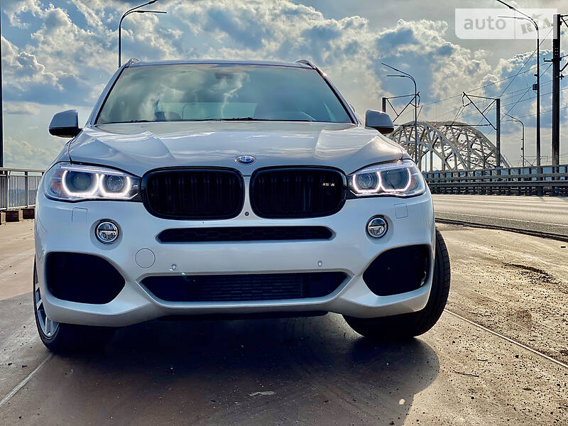 Позашляховик / Кросовер BMW X5 2015 в Києві
