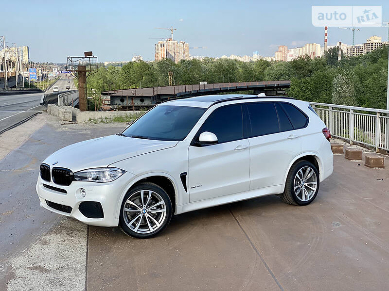 Позашляховик / Кросовер BMW X5 2015 в Києві