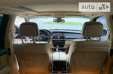 Позашляховик / Кросовер BMW X5 2012 в Вінниці