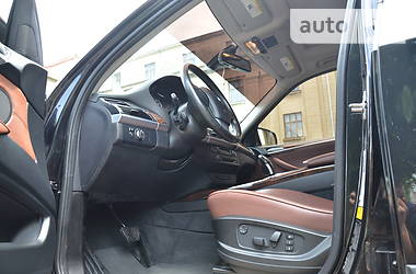 Позашляховик / Кросовер BMW X5 2012 в Чернівцях