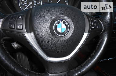 Позашляховик / Кросовер BMW X5 2008 в 