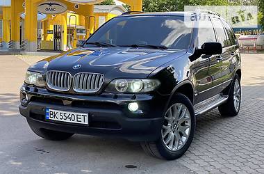 Позашляховик / Кросовер BMW X5 2004 в 