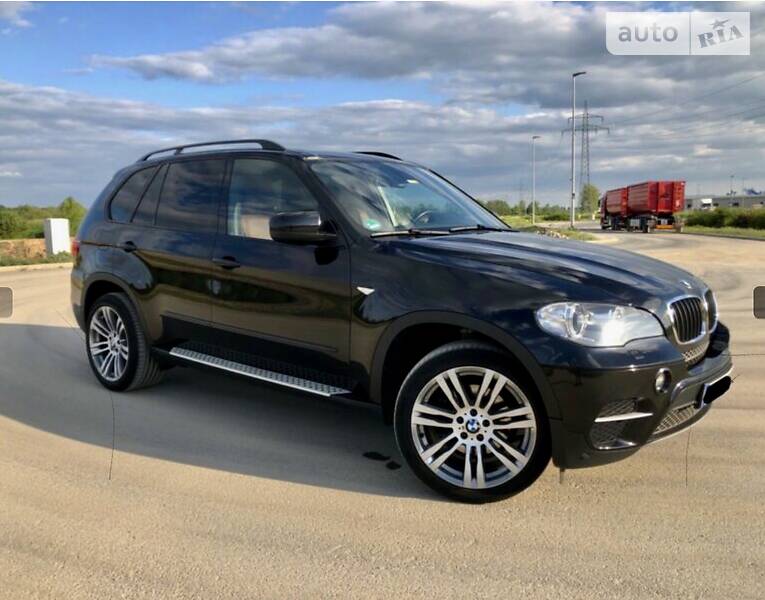 Внедорожник / Кроссовер BMW X5 2012 в Николаеве