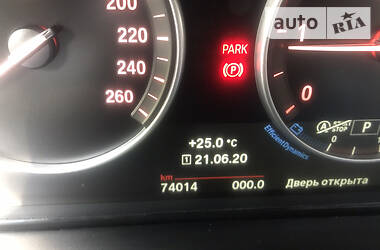Позашляховик / Кросовер BMW X5 2016 в 