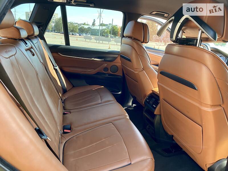 Внедорожник / Кроссовер BMW X5 2014 в Харькове