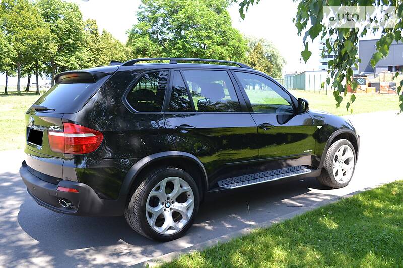 Позашляховик / Кросовер BMW X5 2010 в Києві